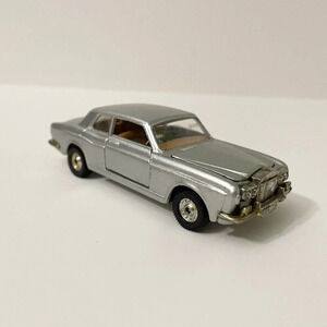 Vintage Corgi Toys  Whizzwheels Rolls Royce Silver Shadow HJ Mulliner Park Ward